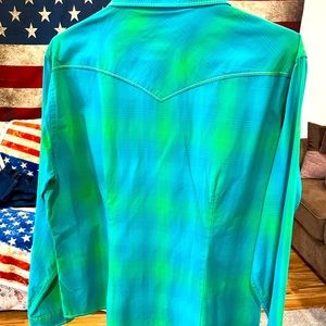 Blue and green bedazzled panhandle pearl snap show shirt. Size extra large.